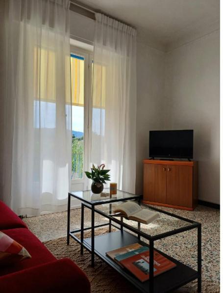 Casa Divina Apartment Fiumaretta di Ameglia Luaran gambar